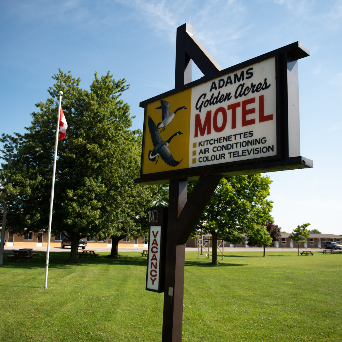 Adams Golden Acres Motel